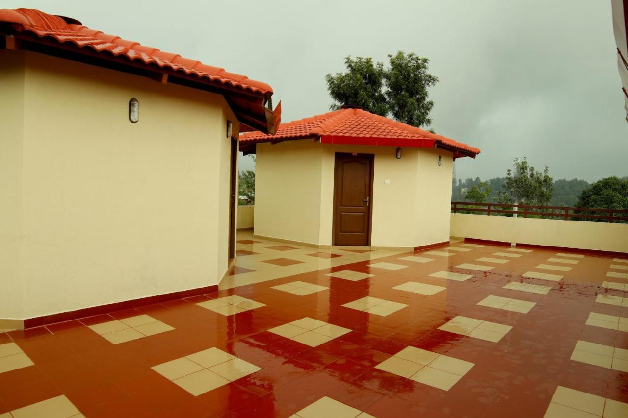ירקאוד Ack Palacce Inn מראה חיצוני תמונה